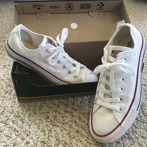 Converse Allstar optical white tennis shoes